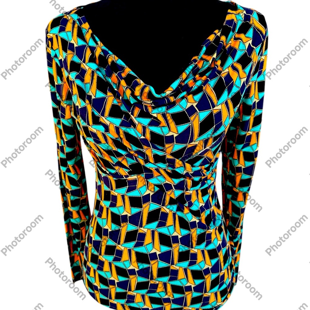 🥰3/$25 CABI Geometric Drape Neck Long Sleeve Stretchy Blouse. $8 Bundled